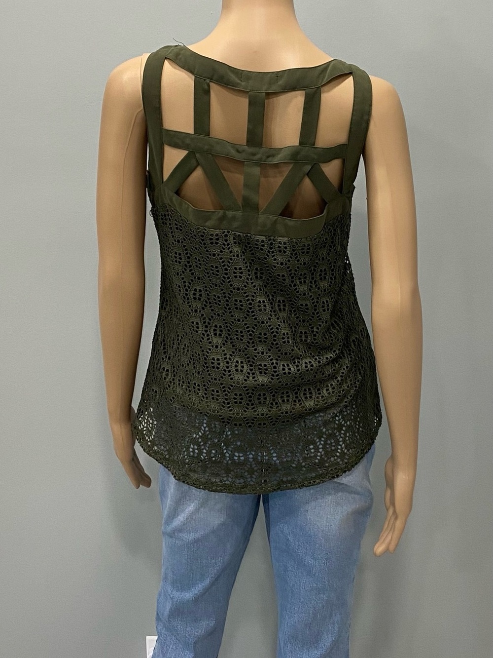 Maurice’s Woven Lace Back Olive Green Tank Top size medium